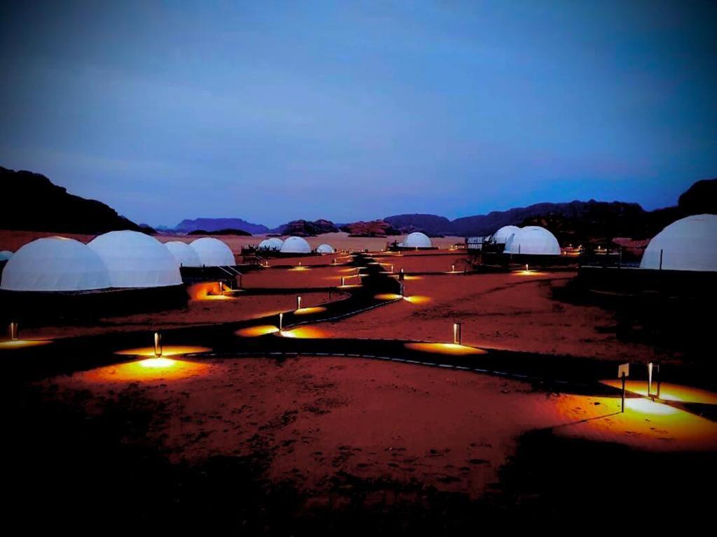 Wadi Rum Ufo Luxotel Exterior foto