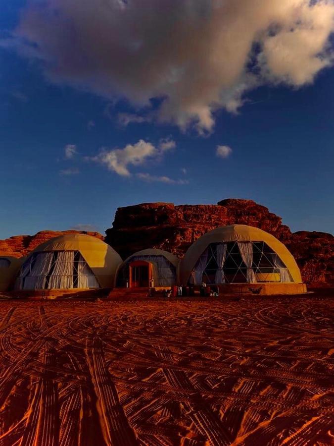 Wadi Rum Ufo Luxotel Exterior foto