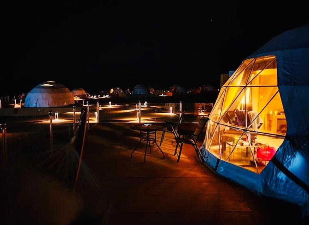 Wadi Rum Ufo Luxotel Exterior foto